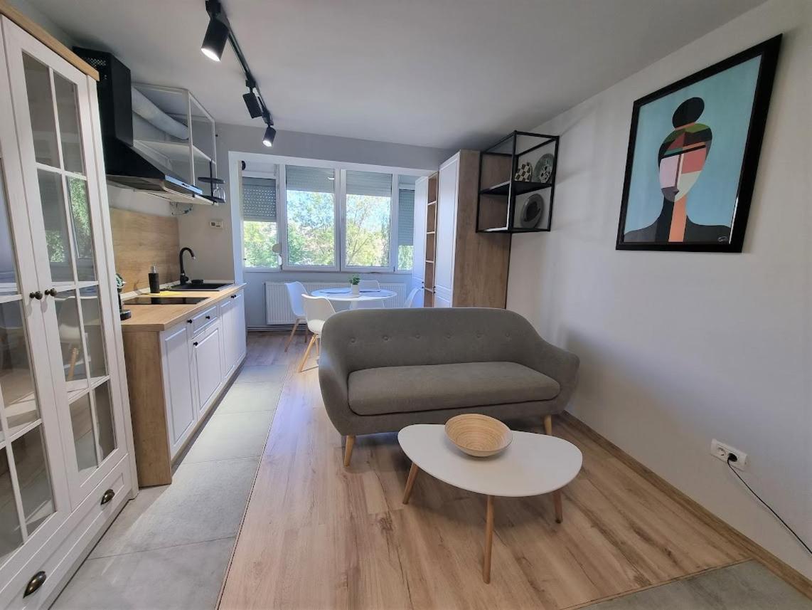 Apartament 209 Алба Юлия Екстериор снимка